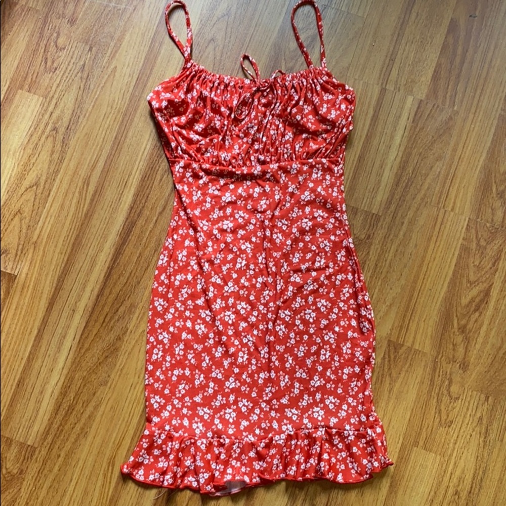 Pretty Little Thing Red Floral Dress Size 2